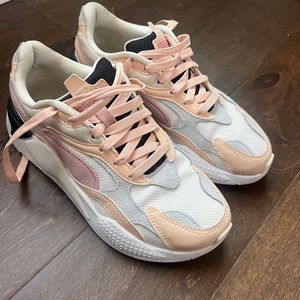 Women’s Puma Sneakers